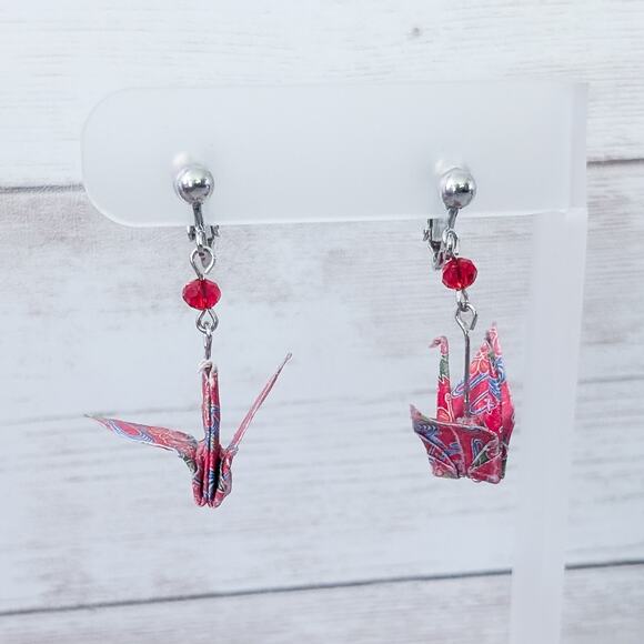 Vintage Clip On Earrings Origami Crane Dangle Earrings - Picture 3 of 15